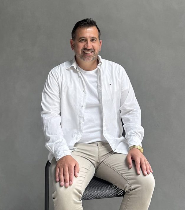 Professional headshot of Peter Dais, Property, Construction and Directorat Linea Talent Group, specialising in real estate and property recruitment across Australia.